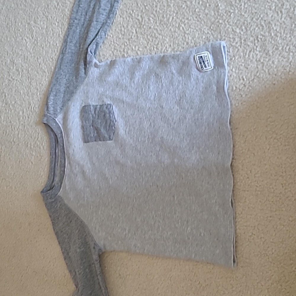 Oshkosh B'Gosh Boys sz 6 Henley Top